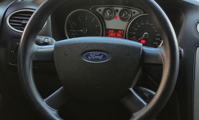 Ford Focus Sedan 2.0 16V/2.0 16V Flex 4p 2009 Flex-4