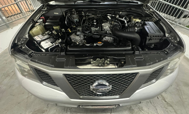 Nissan Frontier SV ATTACK CD 4x2 2.5 TB Diesel 2014 Diesel-9