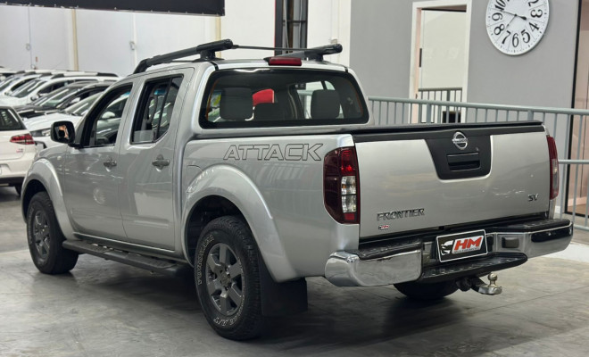 Nissan Frontier SV ATTACK CD 4x2 2.5 TB Diesel 2014 Diesel-0