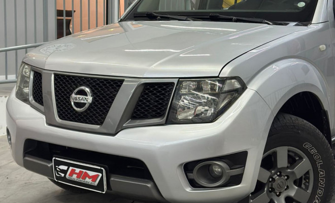 Nissan Frontier SV ATTACK CD 4x2 2.5 TB Diesel 2014 Diesel-16