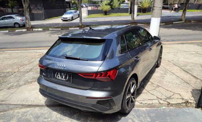Audi A3 Sportb. Perf. Black 2.0 S-tron.(Híb.) 2024 Gasolina-3