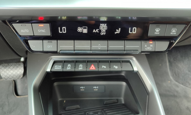 Audi A3 Sportb. Perf. Black 2.0 S-tron.(Híb.) 2024 Gasolina-15