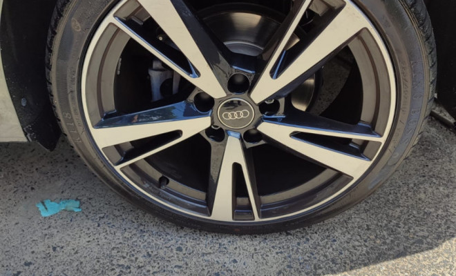 Audi A3 Sportb. Perf. Black 2.0 S-tron.(Híb.) 2024 Gasolina-16