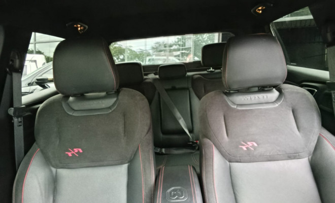 RAM RAMPAGE R/T HURRIC. 4 2.0 TB CD 4X4 Aut. 2024 Gasolina-10