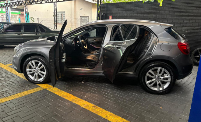 Mercedes-Benz GLA 200 Advance 1.6/1.6 TB 16V Flex Aut. 2016 Flex-3