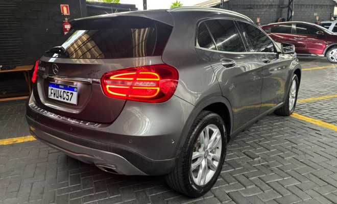 Mercedes-Benz GLA 200 Advance 1.6/1.6 TB 16V Flex Aut. 2016 Flex-0