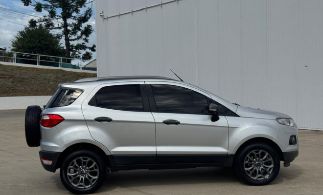 ECOSPORT FREESTYLE 1.6 AUT. 2017 | A VERSÃO MAIS PROCURADA COM BAIXA QUILOMETRAGEM-10