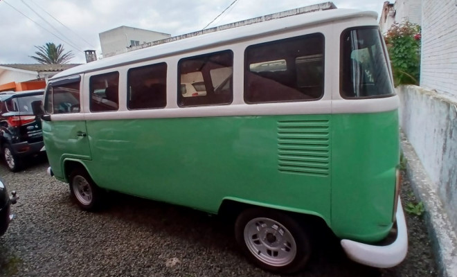 VW - VolksWagen Kombi Standard/ Luxo/ Série Prata 1994 Gasolina-4