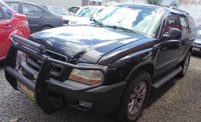 GM - Chevrolet S10 Blazer Executive 4.3 V6 2002 Gasolina