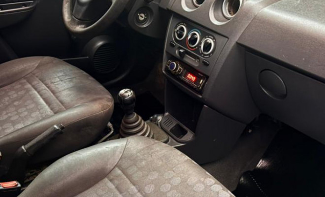 GM - Chevrolet PRISMA  Sed. Maxx/ LT 1.4 8V ECONOF. 4p 2009 Gasolina-2