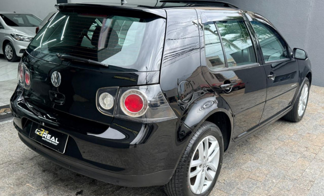 VW - VolksWagen Golf Sportline 1.6 Mi Total Flex 8V 4p 2011 Flex-2