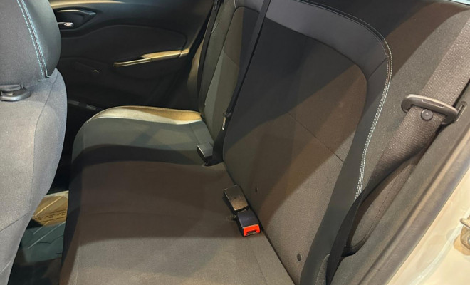 GM - Chevrolet ONIX HATCH LT 1.4 8V FlexPower 5p Mec. 2019 Flex-11