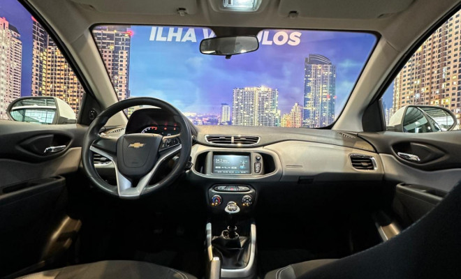 GM - Chevrolet ONIX HATCH LT 1.4 8V FlexPower 5p Mec. 2019 Flex-4