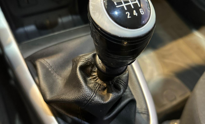 GM - Chevrolet ONIX HATCH LT 1.4 8V FlexPower 5p Mec. 2019 Flex-9