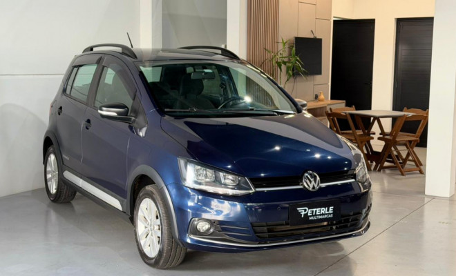 VW - VolksWagen Fox TRACK 1.0 Flex 12V 5p 2017 Flex-0