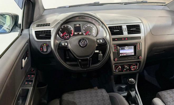 VW - VolksWagen Fox TRACK 1.0 Flex 12V 5p 2017 Flex-3