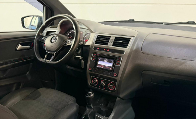 VW - VolksWagen Fox TRACK 1.0 Flex 12V 5p 2017 Flex-10