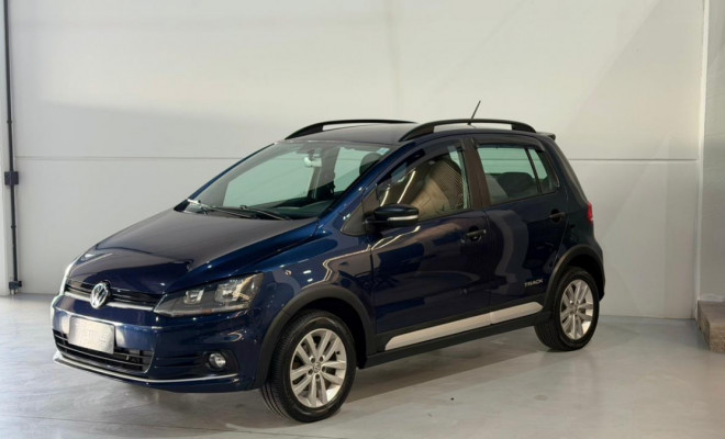 VW - VolksWagen Fox TRACK 1.0 Flex 12V 5p 2017 Flex-6