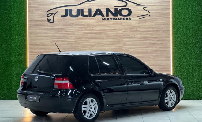 REPASSE - VW - VolksWagen Golf 1.6Mi/ 1.6Mi Gener./Black & Silver 2004 Gasolina-1