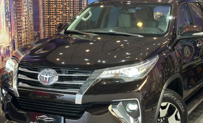 Toyota Hilux SW4 SRX 4x4 2.8 TDI 16V Dies. Aut. 2019 Diesel-0