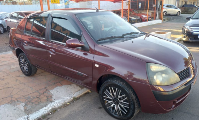 Renault Clio Sedan RN/ Expression 1.6 16V 4p 2005 Gasolina