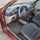 Renault Clio Sedan RN/ Expression 1.6 16V 4p 2005 Gasolina-11