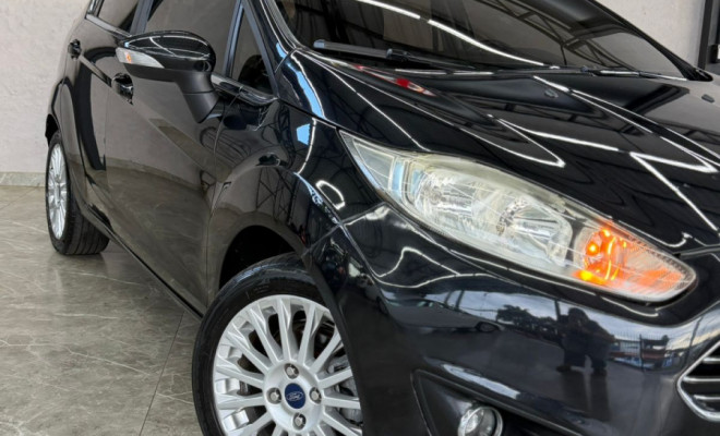 Ford Fiesta TIT./TIT.Plus 1.6 16V Flex Aut. 2015 Flex-5