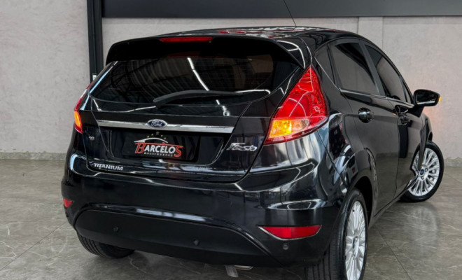 Ford Fiesta TIT./TIT.Plus 1.6 16V Flex Aut. 2015 Flex-8