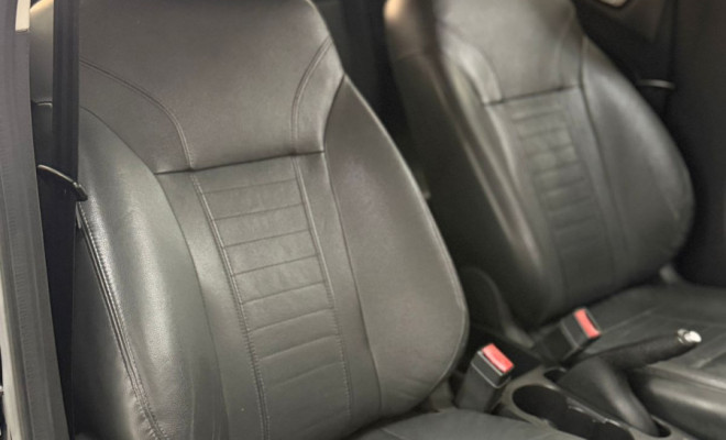 Ford Fiesta TIT./TIT.Plus 1.6 16V Flex Aut. 2015 Flex-24