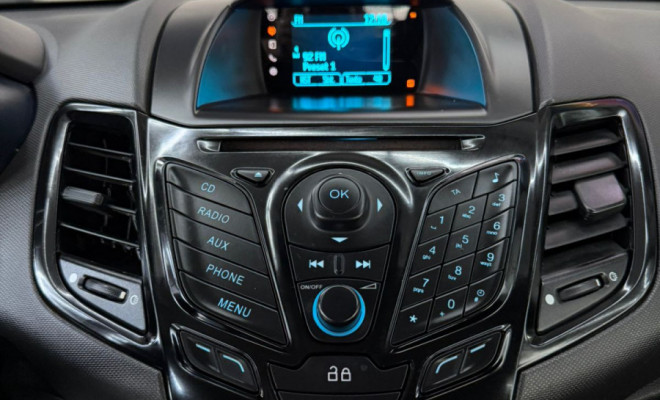 Ford Fiesta TIT./TIT.Plus 1.6 16V Flex Aut. 2015 Flex-17