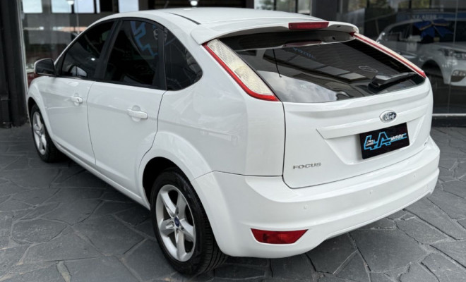 Ford Focus 1.6 S/SE/SE Plus Flex 8V/16V  5p 2012 Flex-9