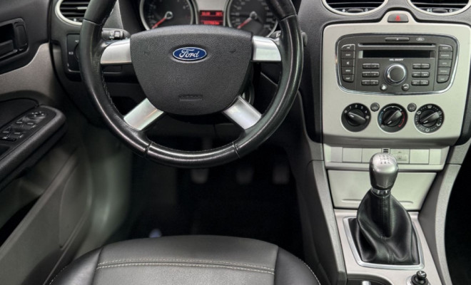 Ford Focus 1.6 S/SE/SE Plus Flex 8V/16V  5p 2012 Flex-5