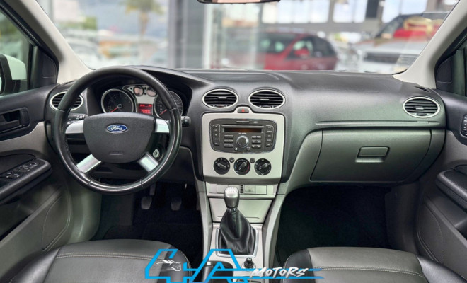 Ford Focus 1.6 S/SE/SE Plus Flex 8V/16V  5p 2012 Flex-3