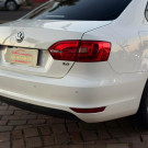 VW - VolksWagen JETTA Comfortline 2.0 T.Flex 8V 4p Tipt. 2013 Flex-5