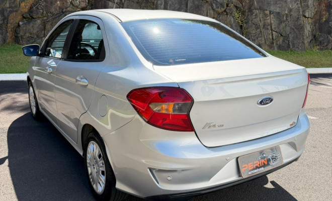 Ford Ka 1.5 Sedan SE Plus 12V Flex 4p Mec. 2020 Flex-7