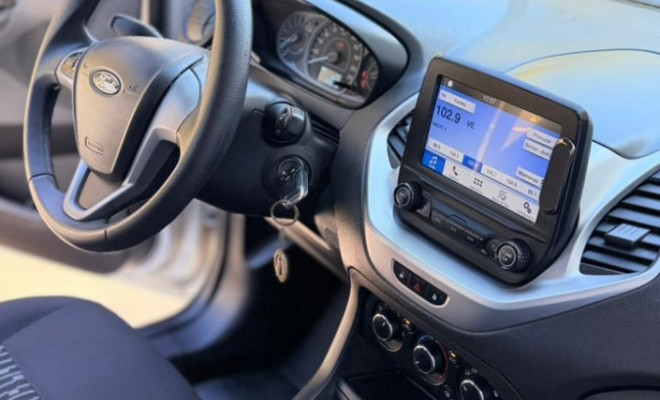 Ford Ka 1.5 Sedan SE Plus 12V Flex 4p Mec. 2020 Flex-11