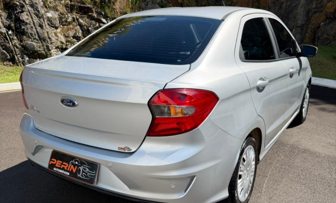 Ford Ka 1.5 Sedan SE Plus 12V Flex 4p Mec. 2020 Flex-8