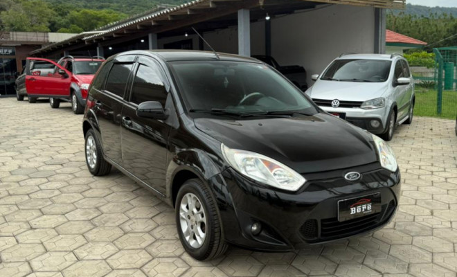 Ford Fiesta SE 1.6 16V Flex 5p 2013 Flex