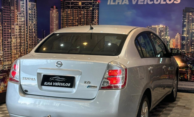 Nissan Sentra 2.0/ 2.0 Flex Fuel 16V Aut. 2009 Flex-13