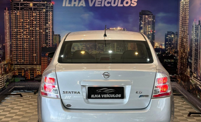 Nissan Sentra 2.0/ 2.0 Flex Fuel 16V Aut. 2009 Flex-14