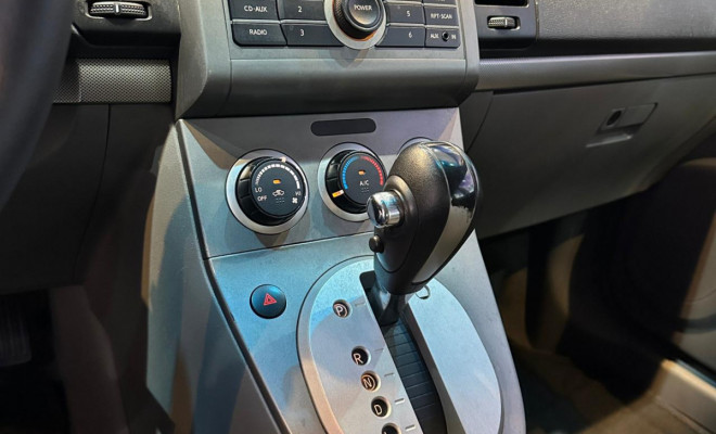 Nissan Sentra 2.0/ 2.0 Flex Fuel 16V Aut. 2009 Flex-8