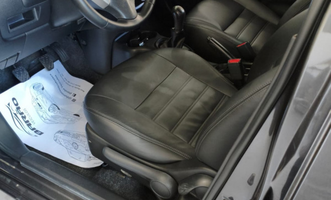 Nissan VERSA V-DRIVE 1.0  12V Flex Mec. 2021 Flex-6