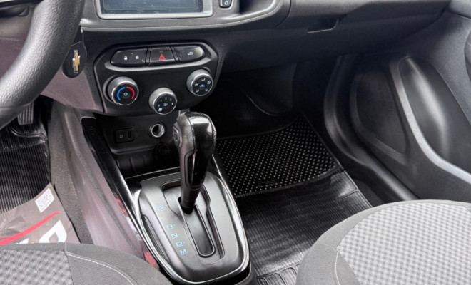 GM - Chevrolet PRISMA Sed. LT 1.4 8V FlexPower 4p Aut. 2018 Flex-7