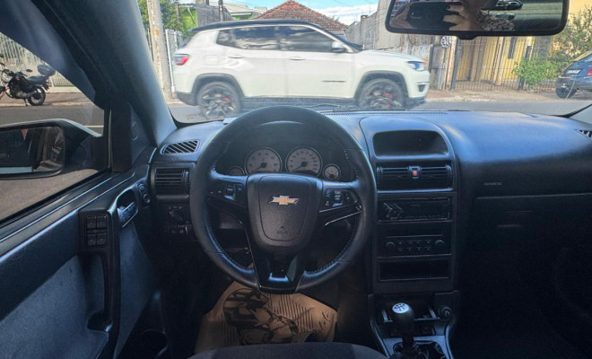 GM - Chevrolet Astra Sedan 2.0/CD/ Expres.GLS 2.0 8V 4p 2005 Flex-10
