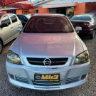 GM - Chevrolet Astra Sedan 2.0/CD/ Expres.GLS 2.0 8V 4p 2005 Flex-8