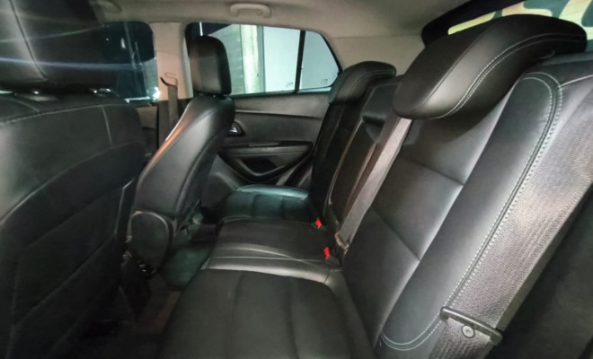 GM - Chevrolet TRACKER LTZ 1.8 16V Flex 4x2 Aut. 2015 Flex-6