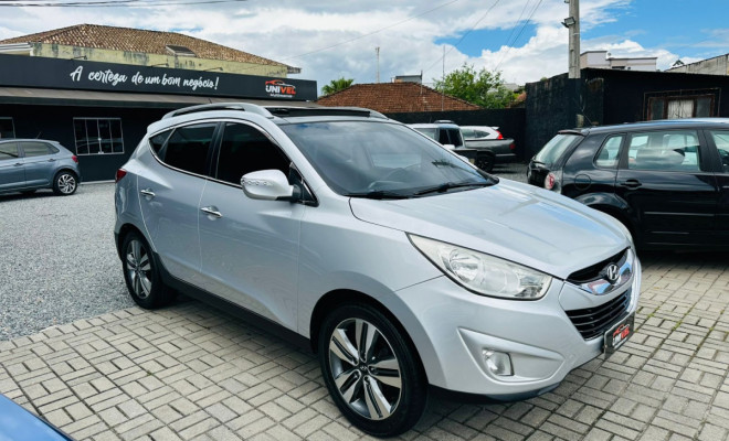 Hyundai ix35 2.0 16V 170cv 2WD/4WD Aut. 2012 Gasolina