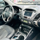 Hyundai ix35 2.0 16V 170cv 2WD/4WD Aut. 2012 Gasolina-6