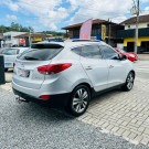 Hyundai ix35 2.0 16V 170cv 2WD/4WD Aut. 2012 Gasolina-2