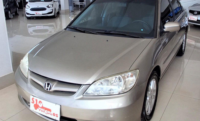 Honda Civic Sedan LX 1.7 16V 115cv Mec. 4p 2005 Gasolina-1